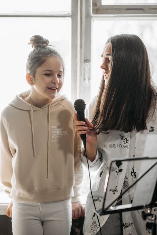 Portrét lektorky spevu Lucie Šimkovej