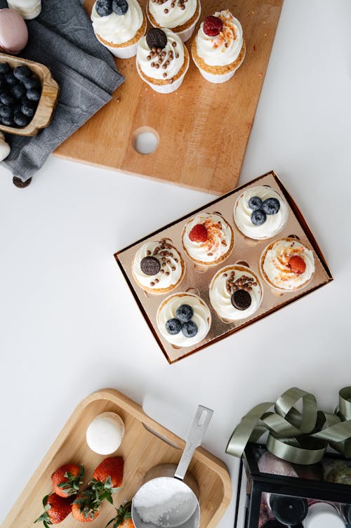 Δωρεάν στοκ φωτογραφιών με cupcake, flatlay, yummy