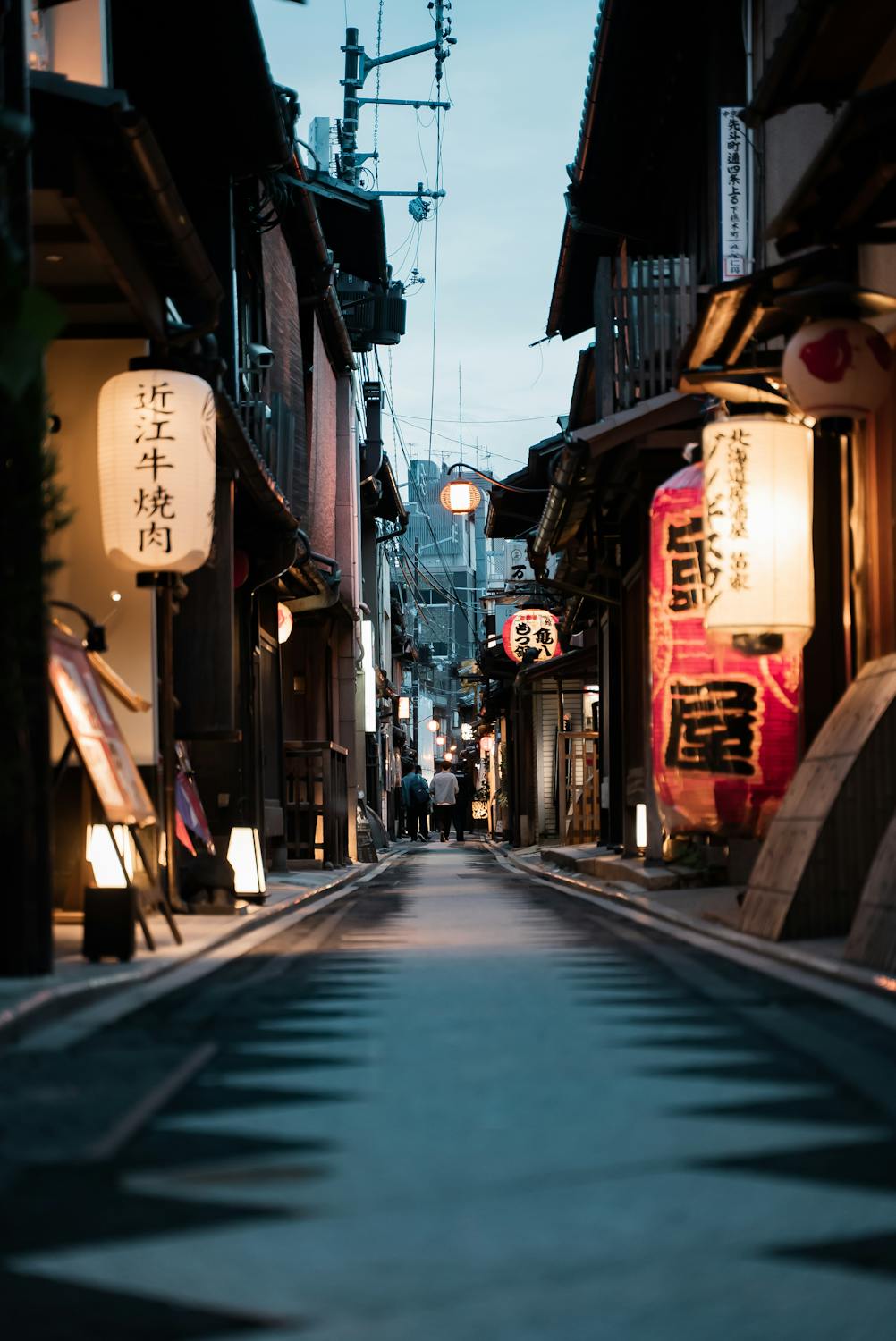 Stores on a Narrow Alley in Japan · Free Stock Photo