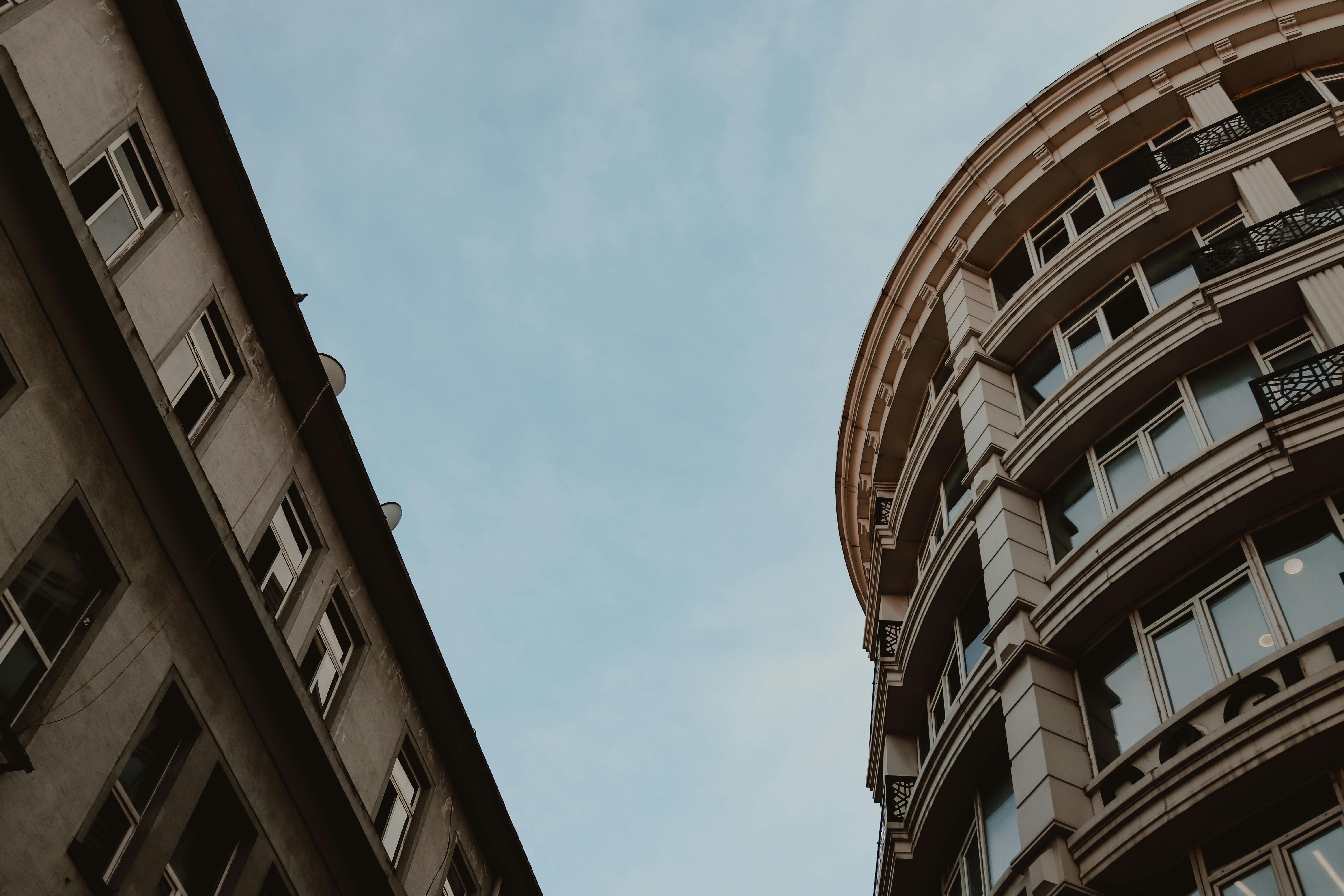 Property Management Software That Makes Life Easier for Landlords, Real Estate Professionals — Photo by Merve on Pexels