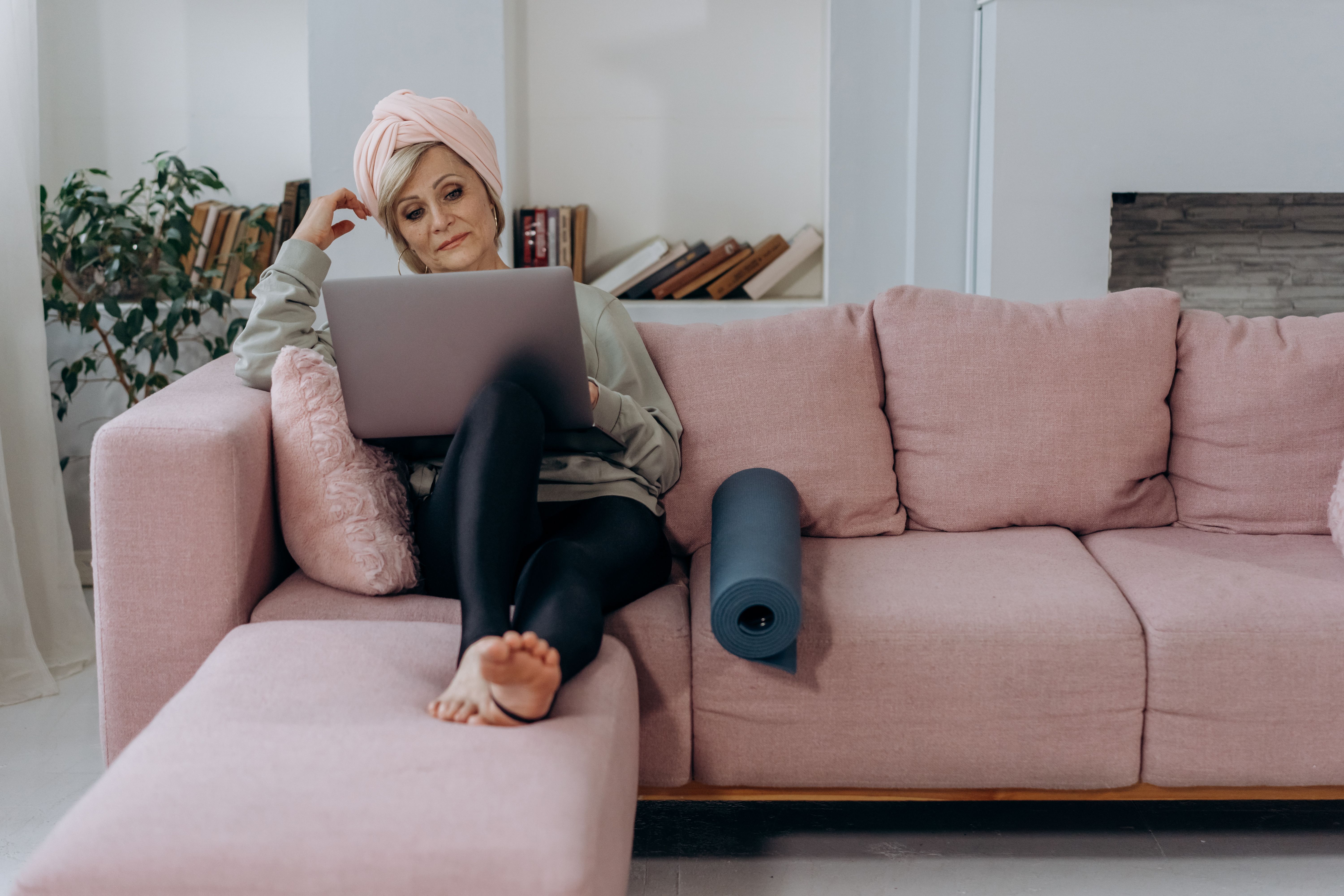 Weekend notes on a gratitude note — a gentle guide