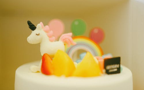 Free stock photo of birthday cake, cake decorating, unicorn