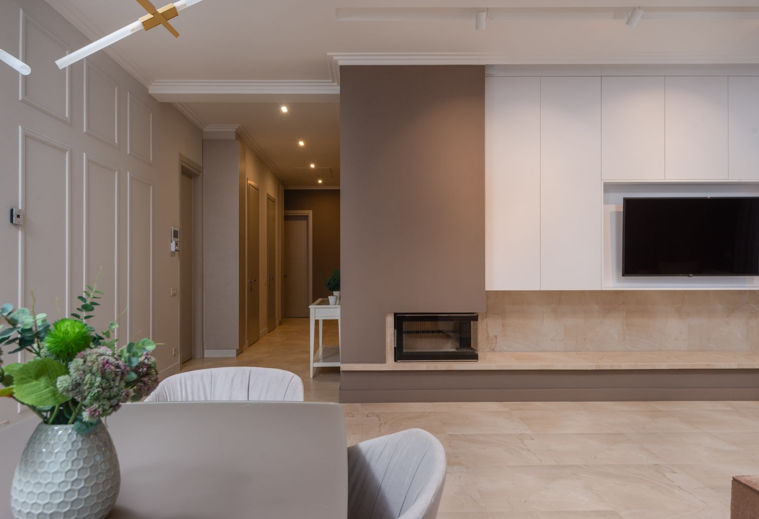 Milltimber — movers carrying boxes for a flat move