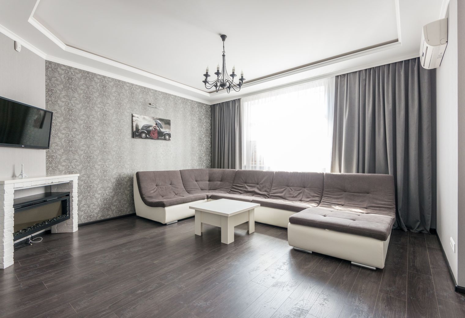 Wallpapering in Welling — surfaces prepped and cut in by hand