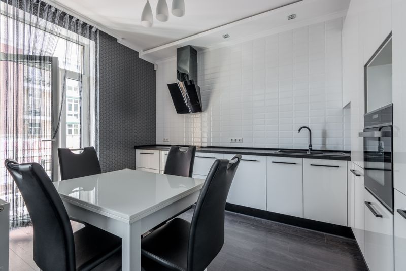 Light kitchen with dining zone and island