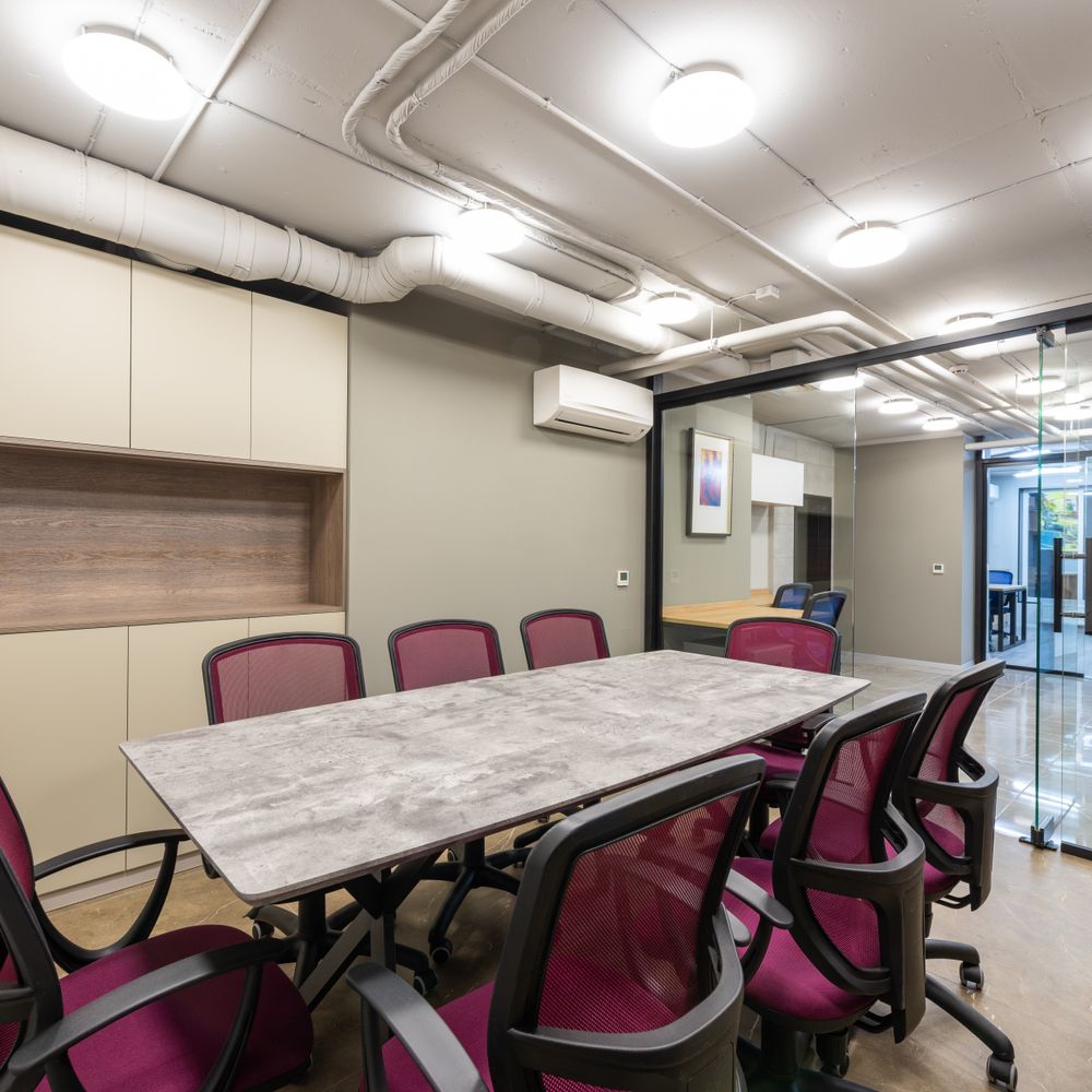 Commercial Decorating in Wapping — a decorator at work mid-project