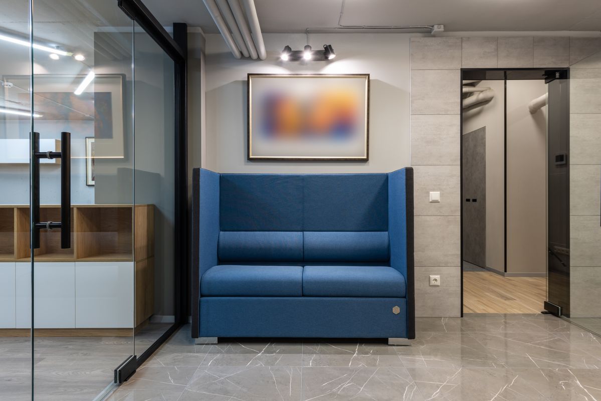 Office partition installation by contractor