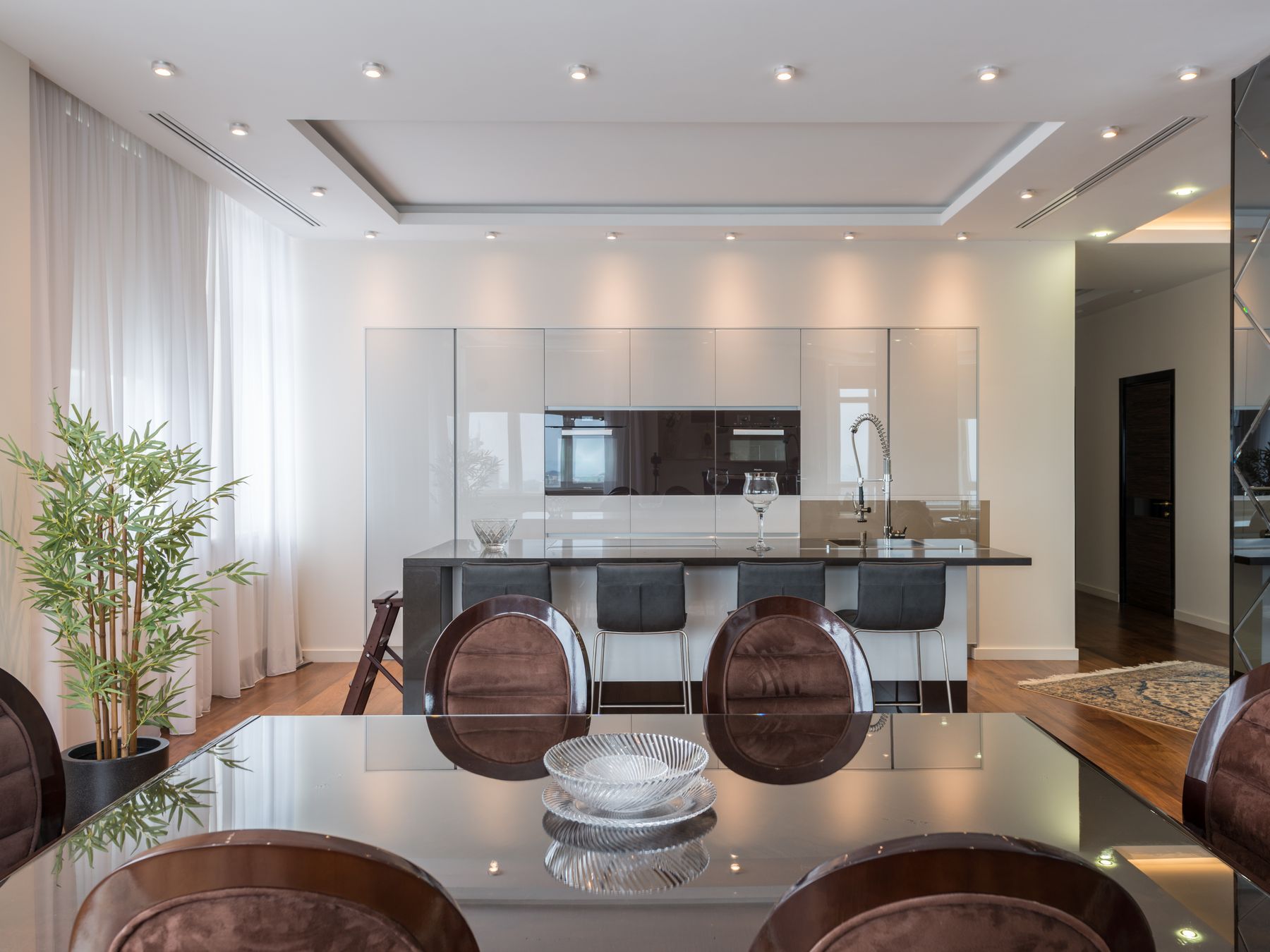 Kitchen Spraying in Silvertown — surfaces prepped and cut in by hand