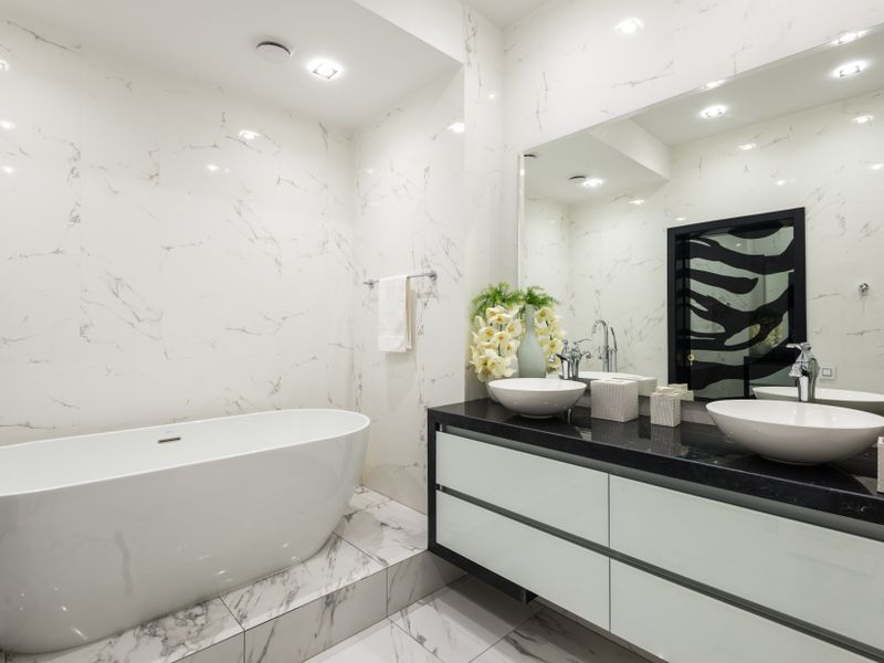 Contemporary bathroom vanity unit
