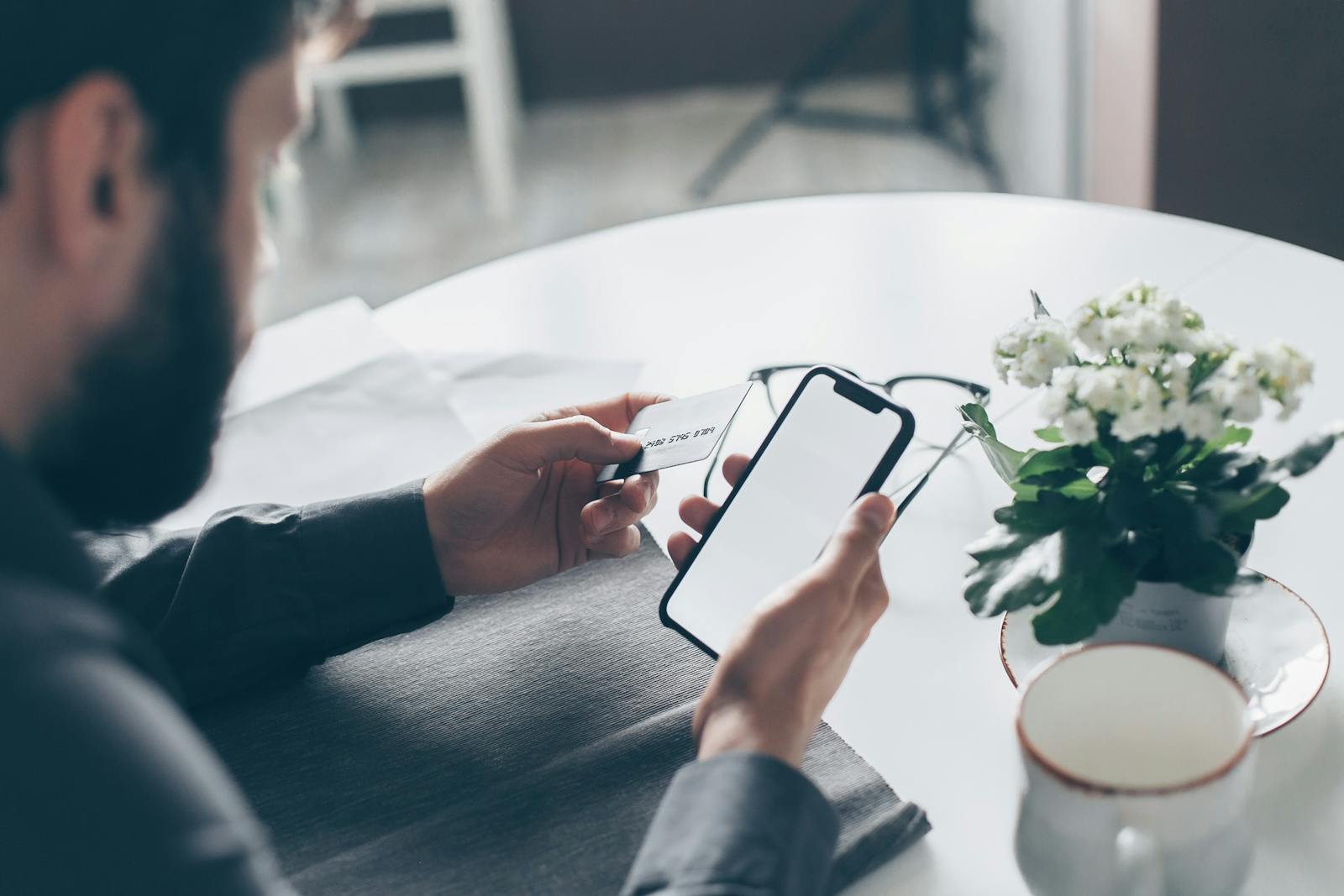 Real Estate Scams to Watch Out For and How to Avoid Them