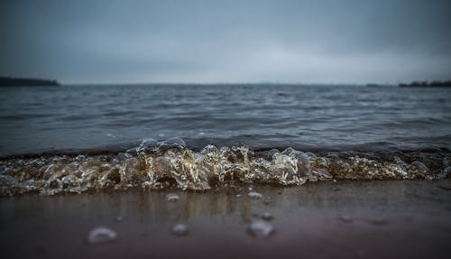 Δωρεάν στοκ φωτογραφιών με ακτή, άμμος, αντανάκλαση