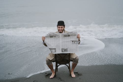 คลังภาพถ่ายฟรี ของ ชายทะเล, ชายหาด, นั่ง