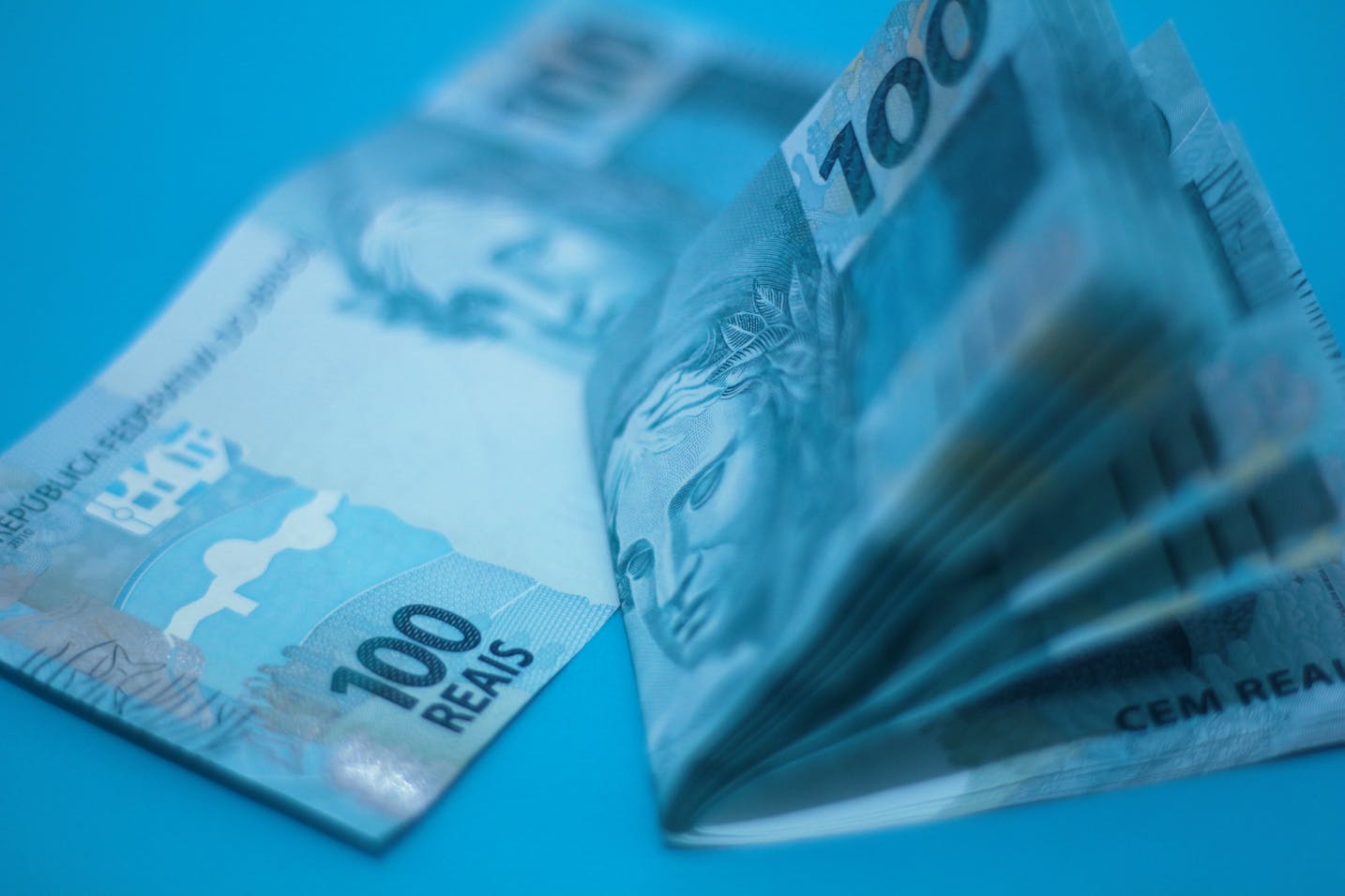 10-pounds-to-usd-conversion-rates-and-transfer-tips
