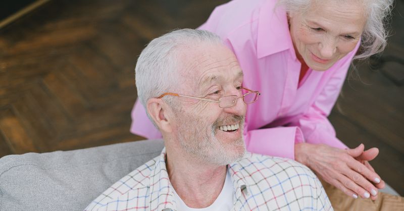 Comparateur mutuelle senior : l’outil indispensable pour optimiser sa couverture santé après 60 ans