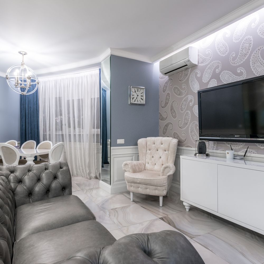 Wallpapering in Havering-atte-Bower — a freshly painted, spotless finish