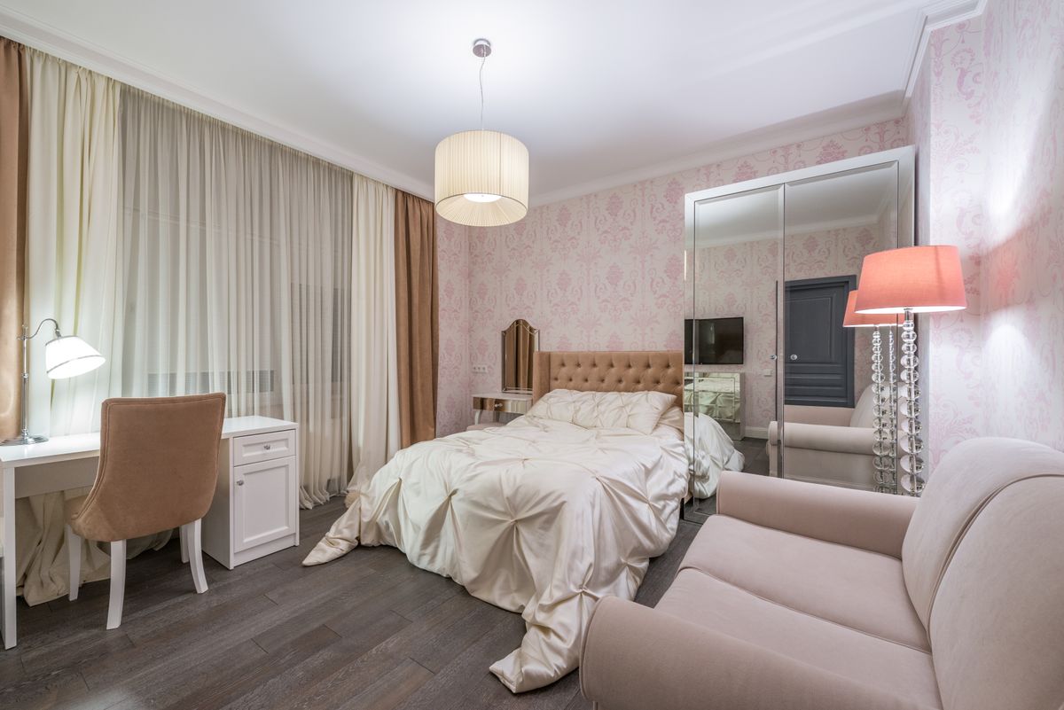 11. Neutral Wallpaper for Timeless Modern Bedrooms
