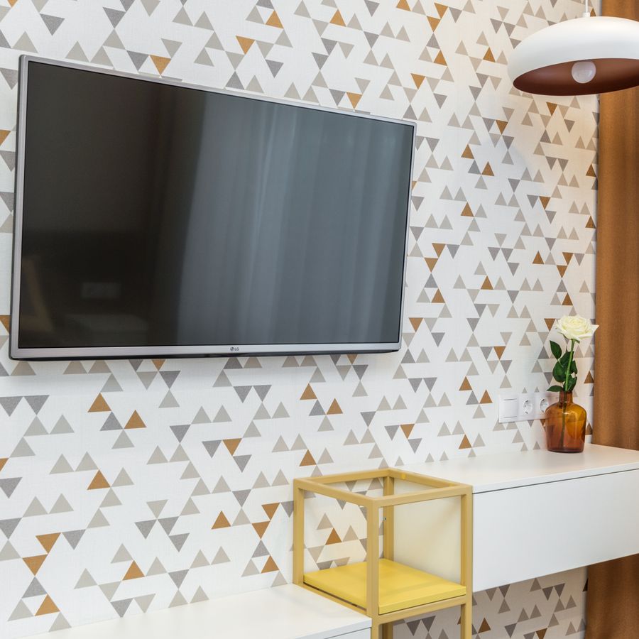 Slim Wall-Mount TV 55 inch