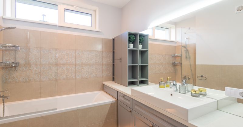 Étanchéité salle de bain sur plancher bois : solutions durables et fiables