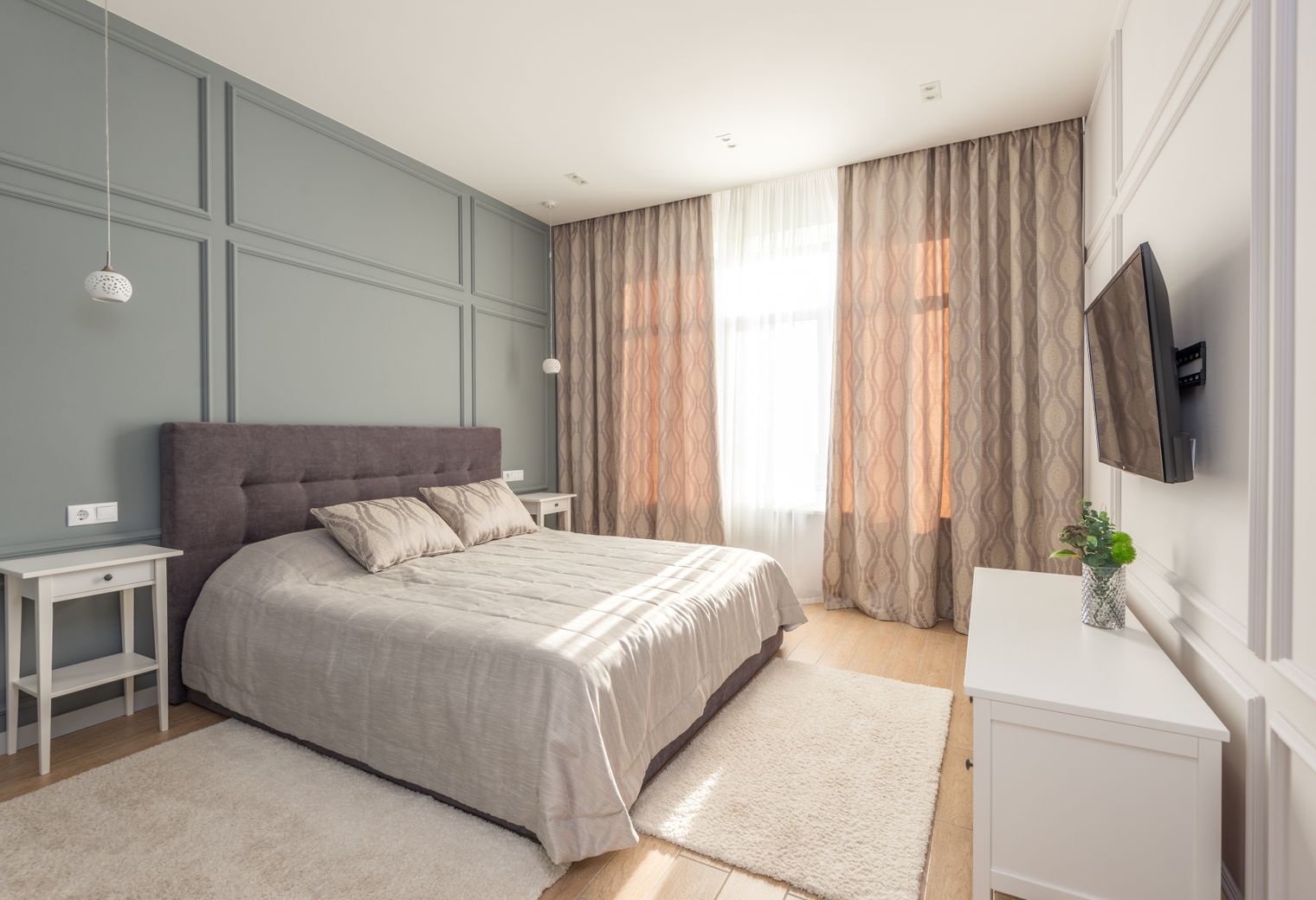 Thorney — professional movers carrying furniture on a house move