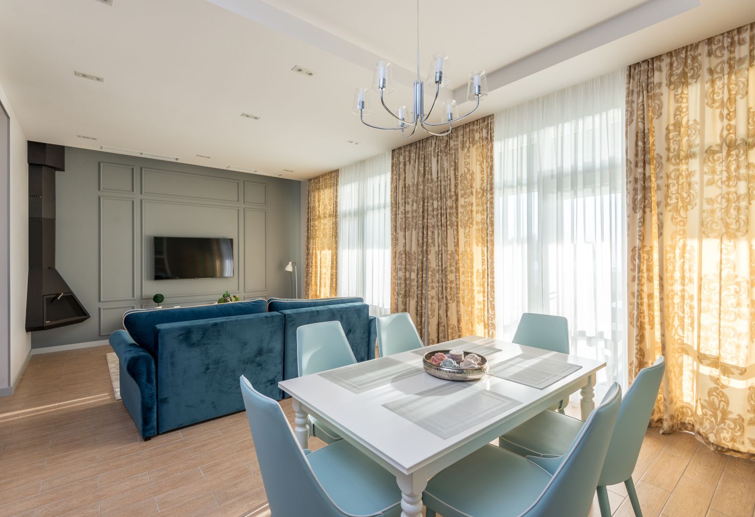Windlesham — professional movers carrying furniture on a house move