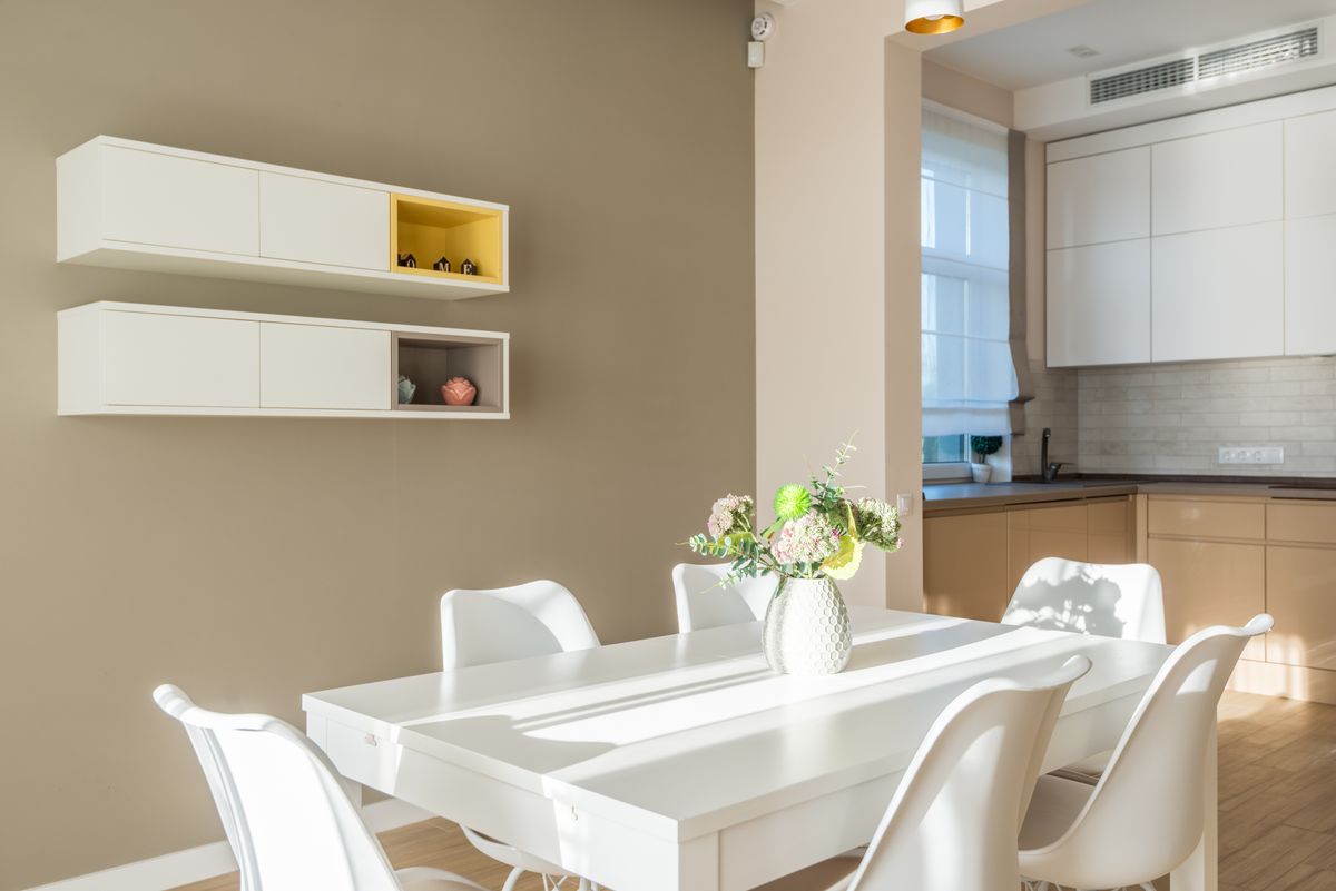 home removals in Pitton — Home Removals in Pitton — the working end of the job