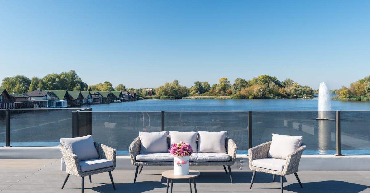 Comment bien entretenir vos meubles d'extérieur