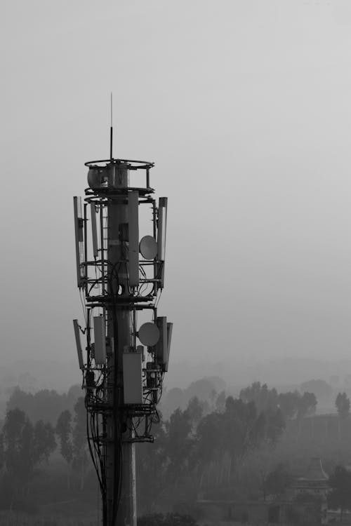 Бесплатное стоковое фото с башня, мобильная башня, размытый