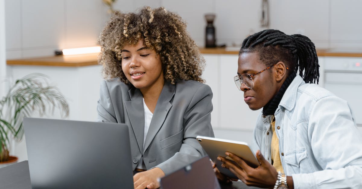 What is mean interpersonal communication