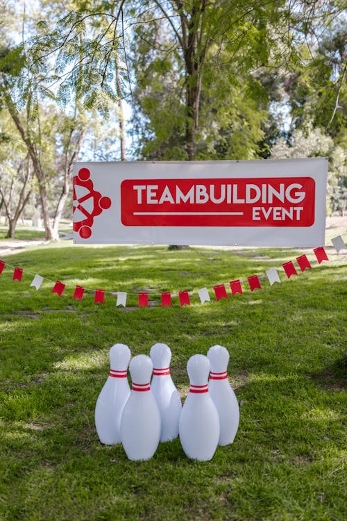 Red And White Team Building Banner 
