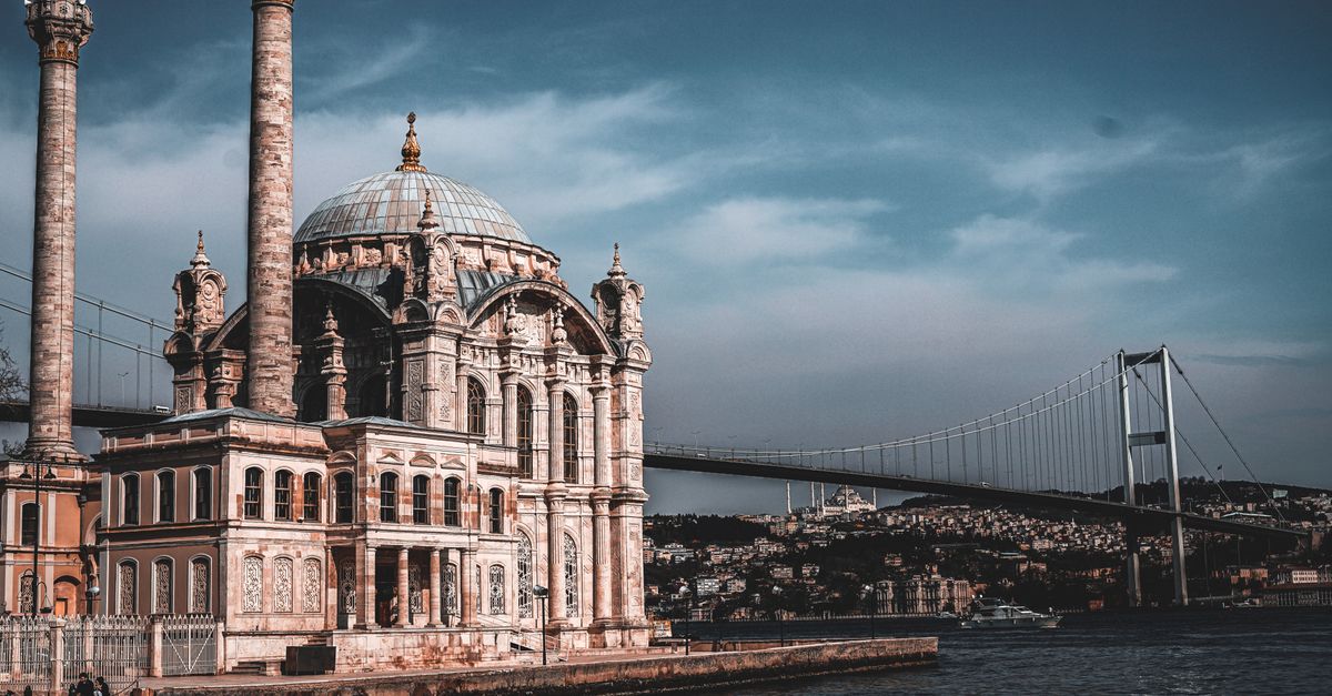 İstanbul’da Nerede Kalınır? Semtler ve Puanı Yüksek Oteller
