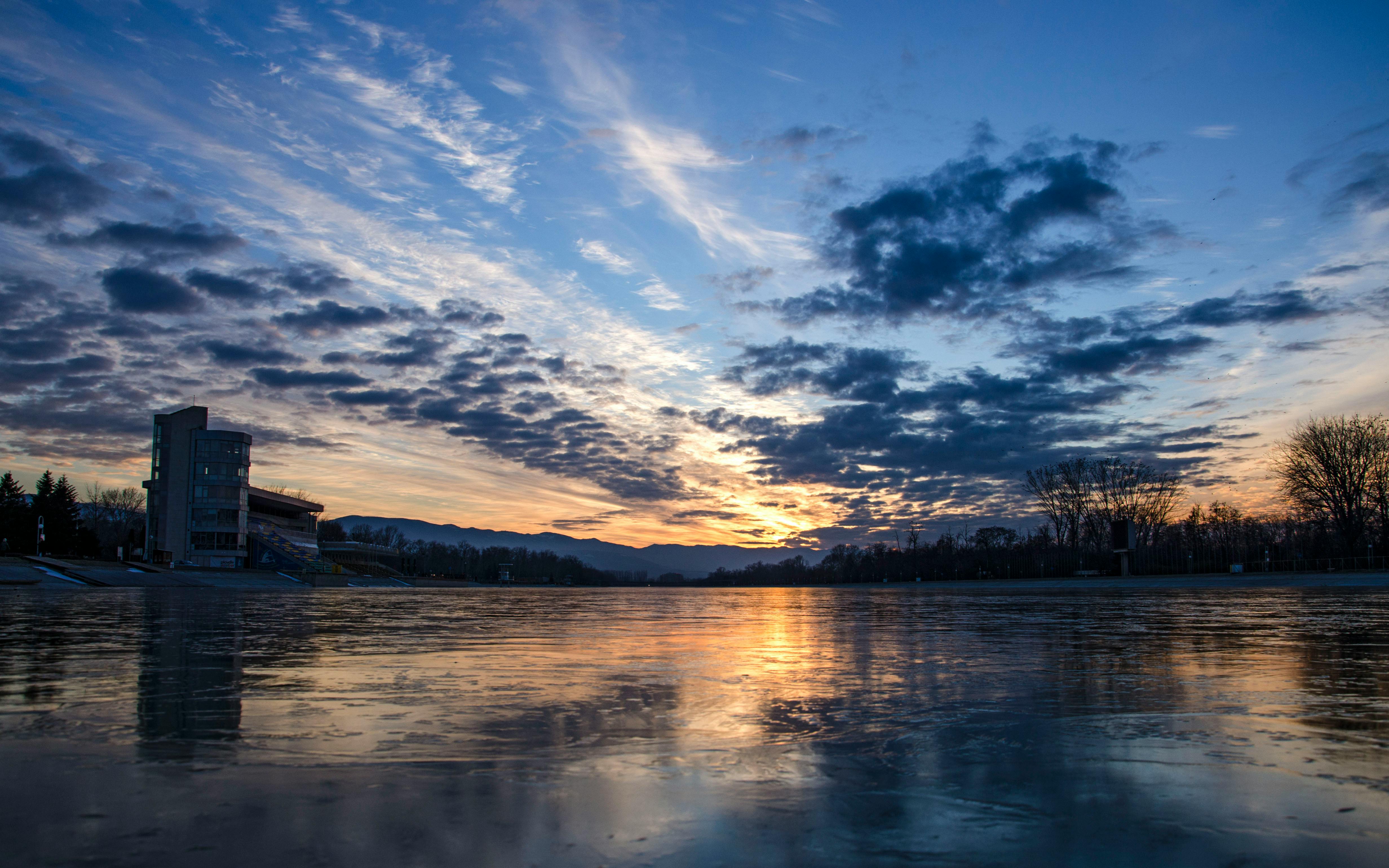 pexels-photo-755737.jpeg?auto=compress&cs=tinysrgb&h=650&w=940