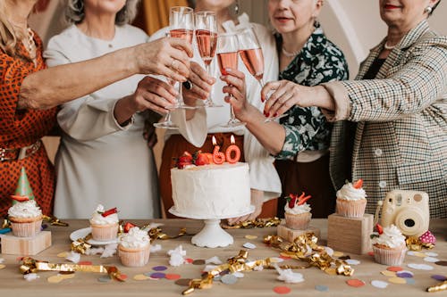 Fotobanka s bezplatnými fotkami na tému alkoholické nápoje, dospelí, hrianka