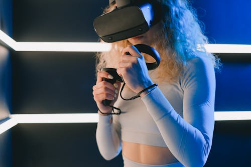 VRヘッドセット, ゲームコントローラ, バーチャルリアリティの無料の写真素材