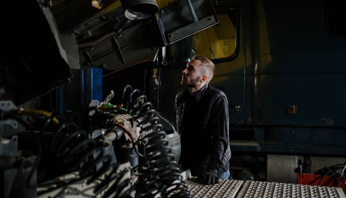 Heavy duty truck repair Northern Virginia
