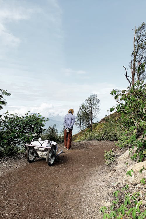 Foto profissional grátis de caminho, céu, estrada de terra