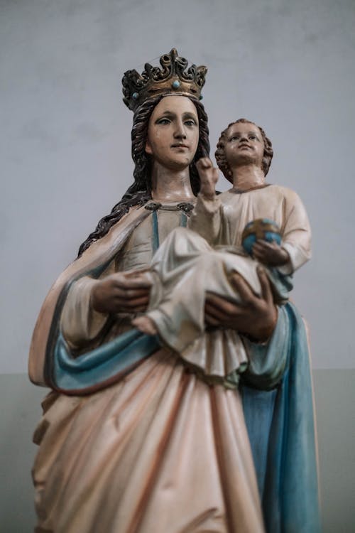 Virgin Mary and Child Sculpture