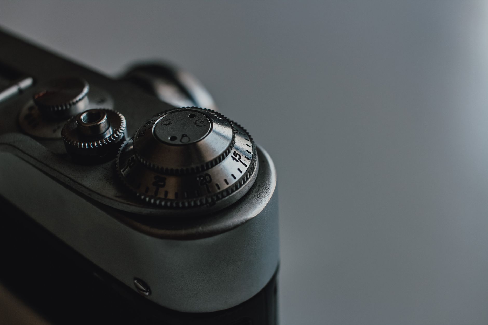 Use a 30‑Second Pre‑Trip Checklist to Keep Your Travel Camera Ready