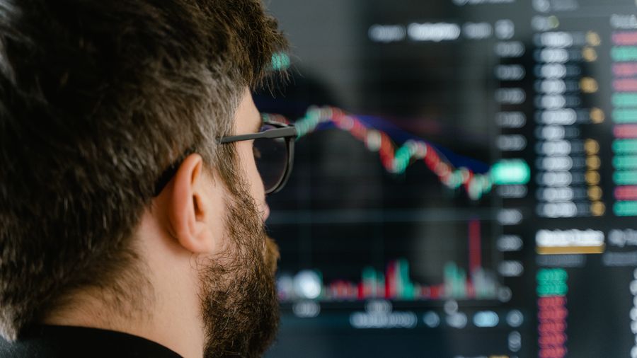 Online Income and Mindset: Why Your Attitude Quietly Kills the Results