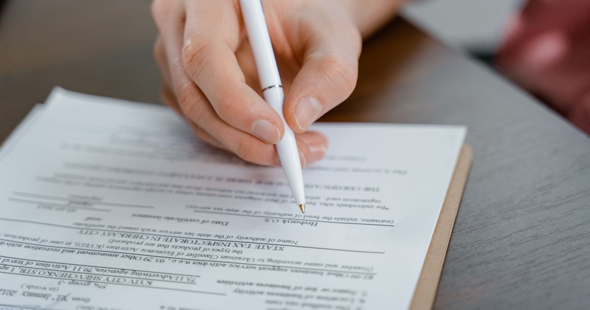Wisconsin Independent Contractor Agreement: What to Include