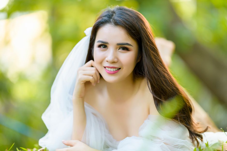 Trang Điểm Cô Dâu Mắt Một Mí Tại Hà Nội