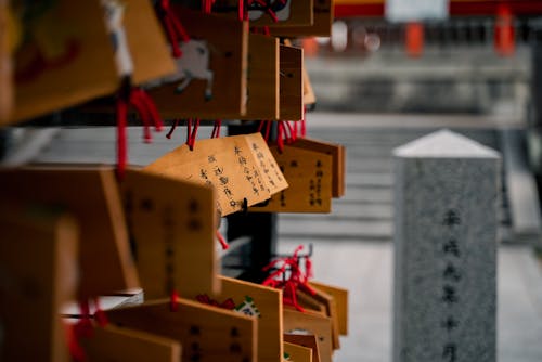 Foto stok gratis azimat, budaya Jepang, fokus dangkal