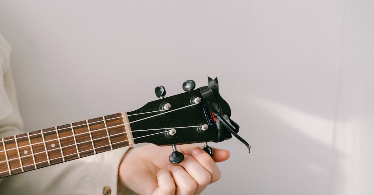 How to read bass guitar chord chart