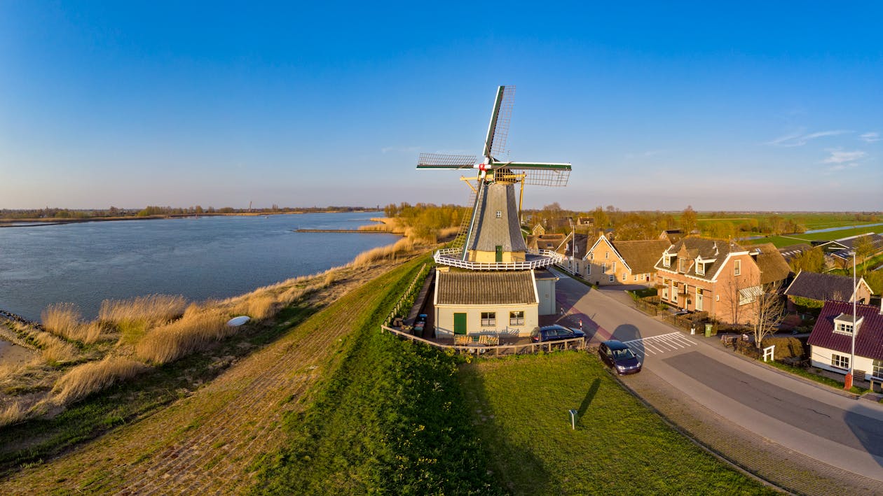 değirmen, Hollanda, ırmak içeren Ücretsiz stok fotoğraf