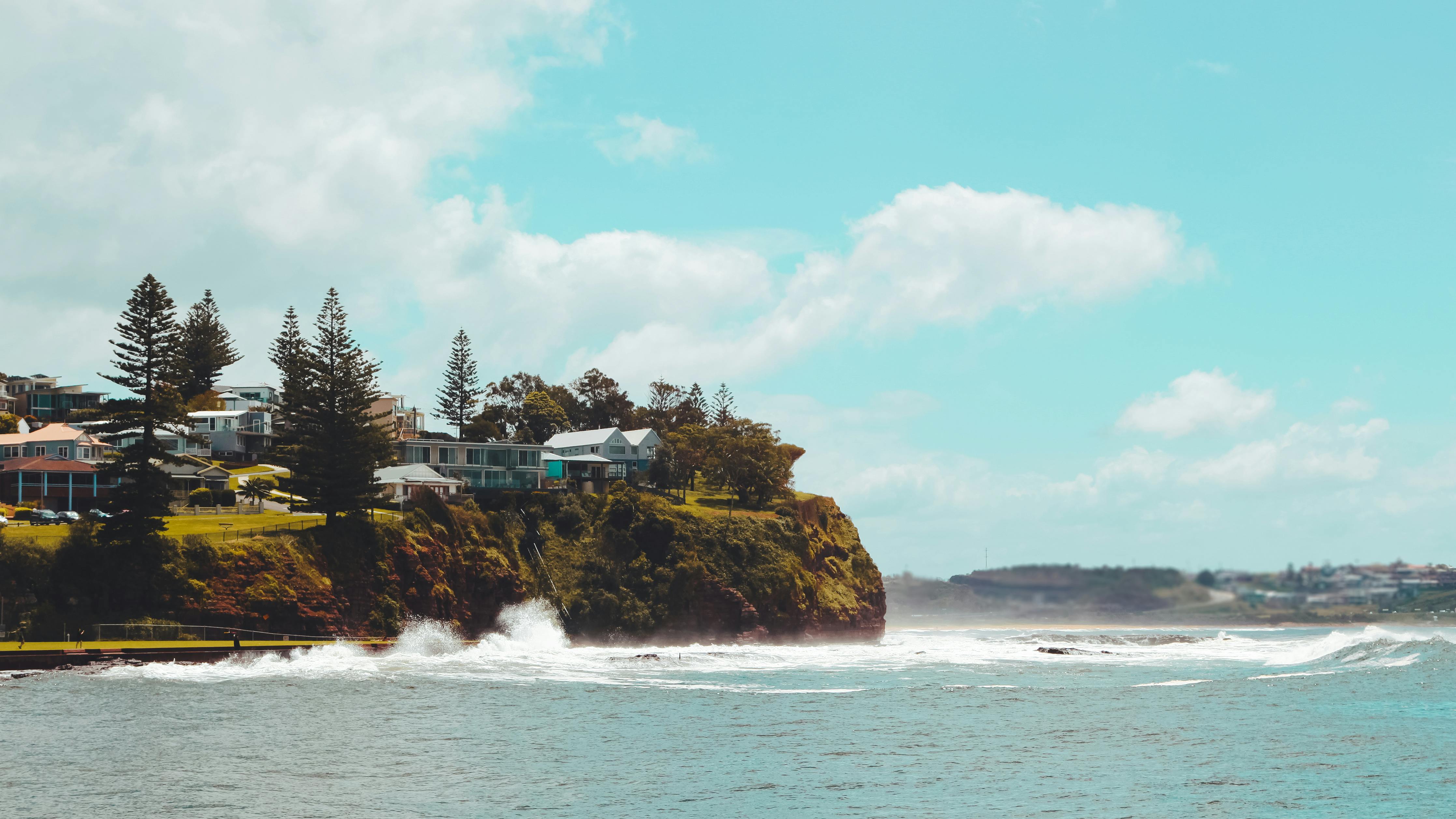 Coast Property Management agrees to settle tenant screening fee class action settlement: Claim your share — Photo by Nadim on