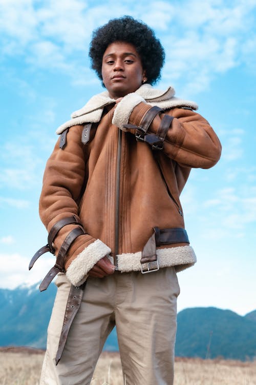 Kostenloses Stock Foto zu afro-haar, afroamerikanischer mann, fashion
