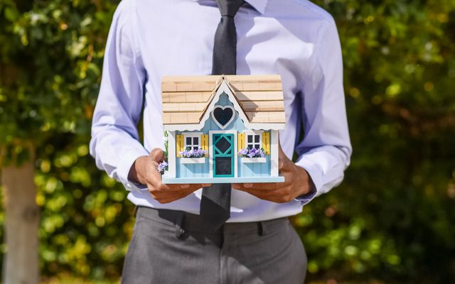 Casa invenduta a Montecchio Maggiore?<br>La soluzione – Keyspace – Agenzia immobiliare a Vicenza e provincia fotografia immobiliare professionale luminosa