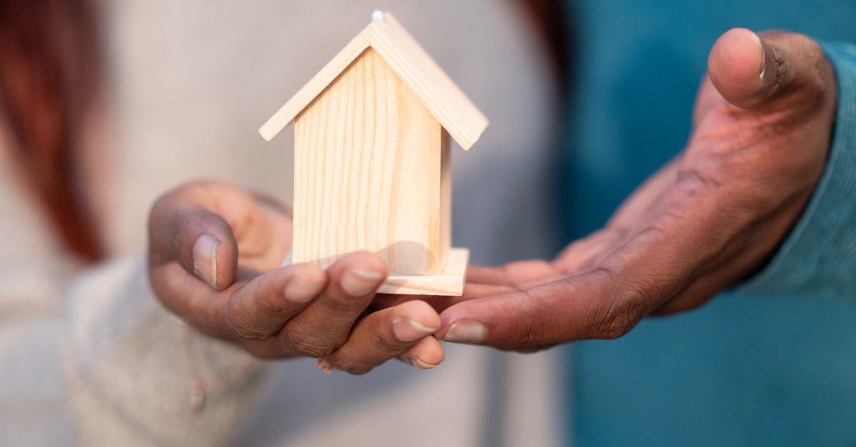 Builder Delayed 3 Years? Get Your Full Refund + Interest