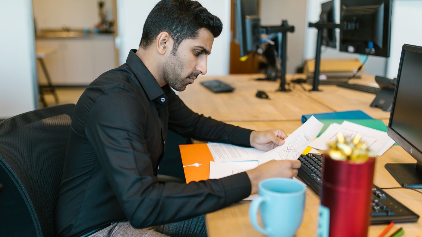 What to Wear to an Interview: The Practical Guide That Skips the Generic Advice