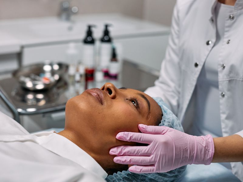 Facial rejuvenation treatment