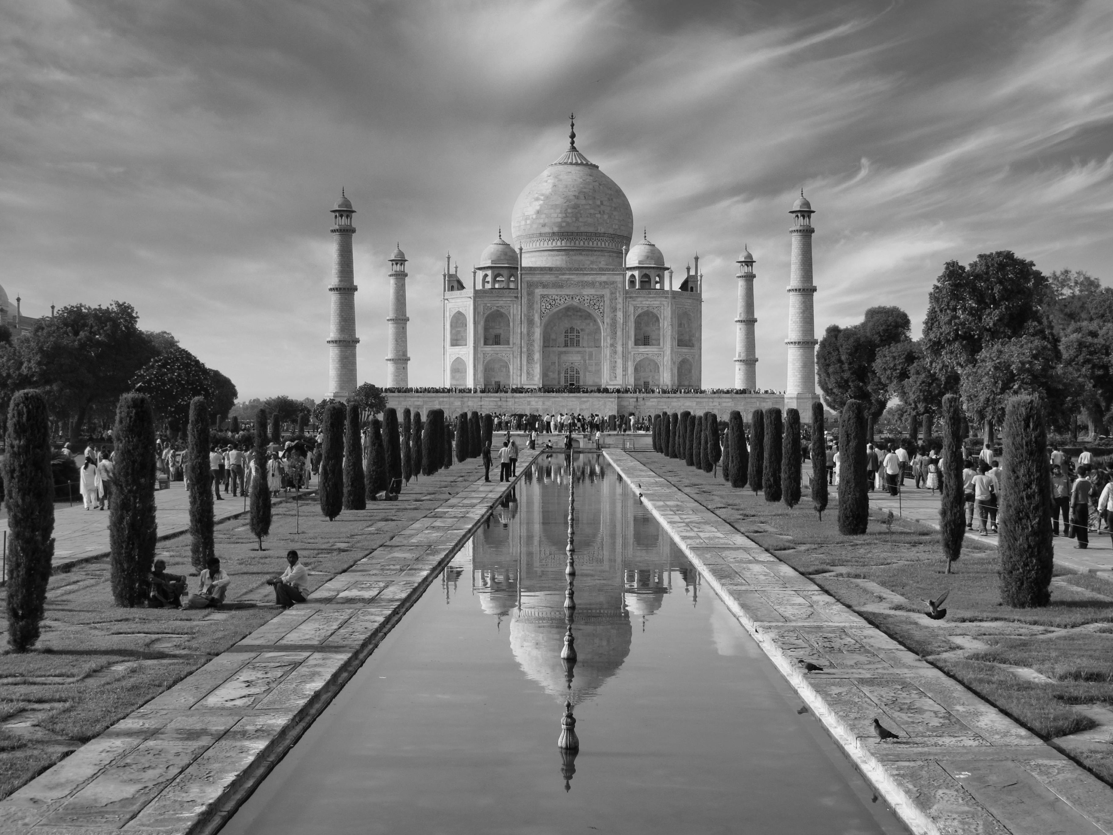 People Visit Taj Mahal Tac Mahal Which is Considered the Finest Example of  Mughal Architecture,scene from Entrance of Taj Mah Editorial Photography -  Image of visit, reflections: 206313527